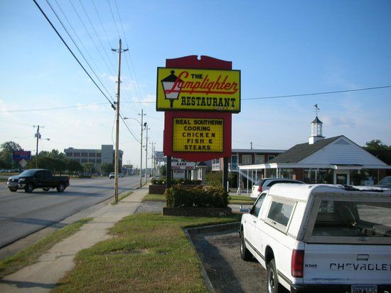 Lamplighter Restaurant